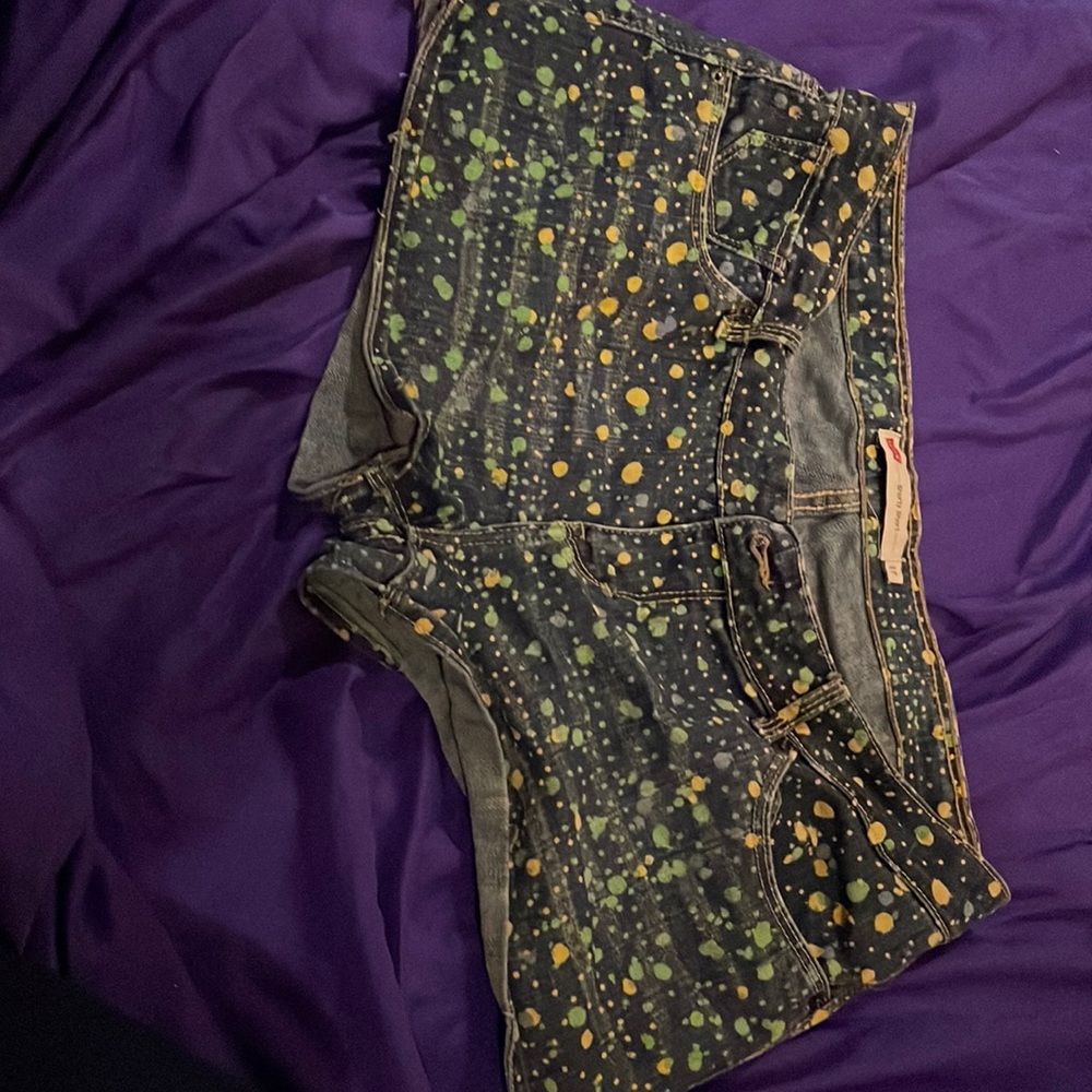 Levi’s shorts